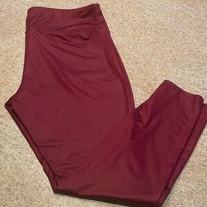 Wild Fable Maroon Leggings